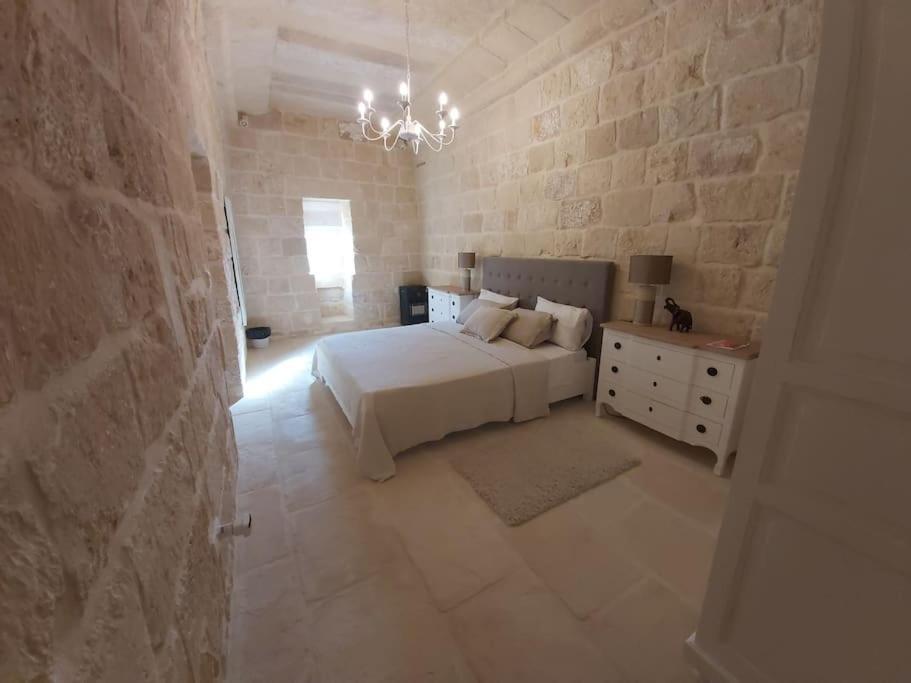 With Large Pool And Garden In Gozo Villa *